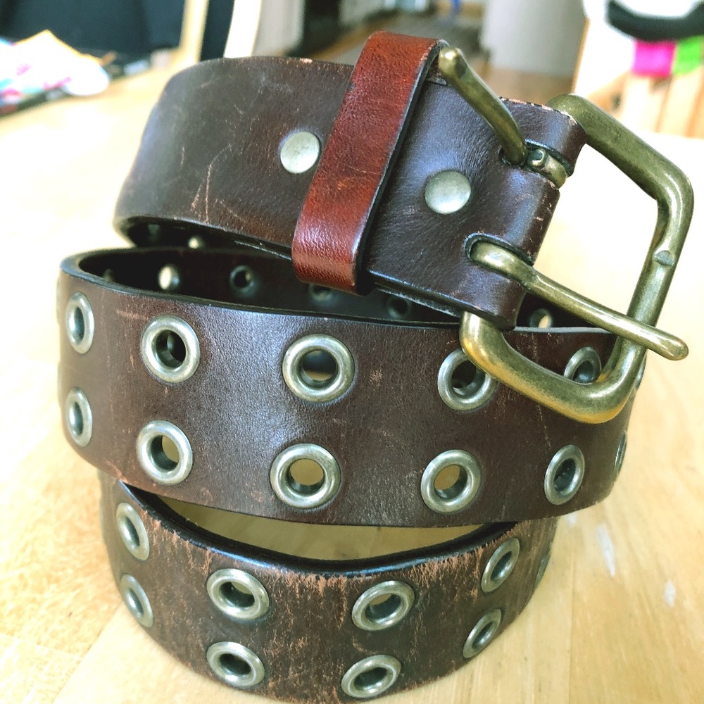 American Eagle Brown leather belt